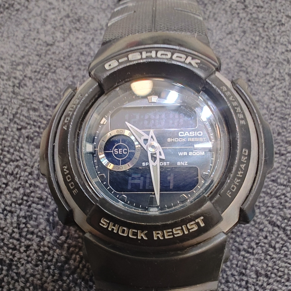 G Shock Watch - Picture 3 of 12